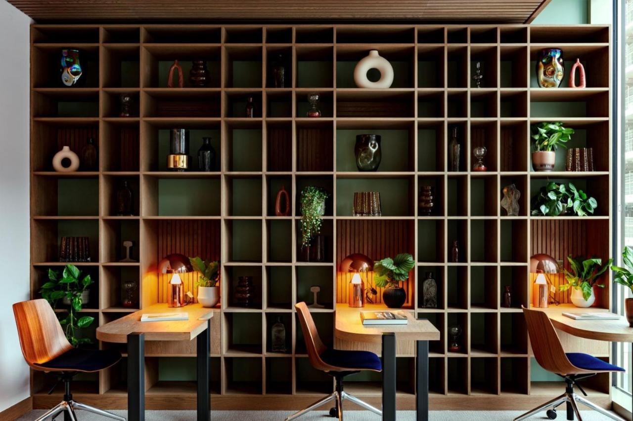 ロンドン Coppermaker Square In Stratfordアパートホテル エクステリア 写真