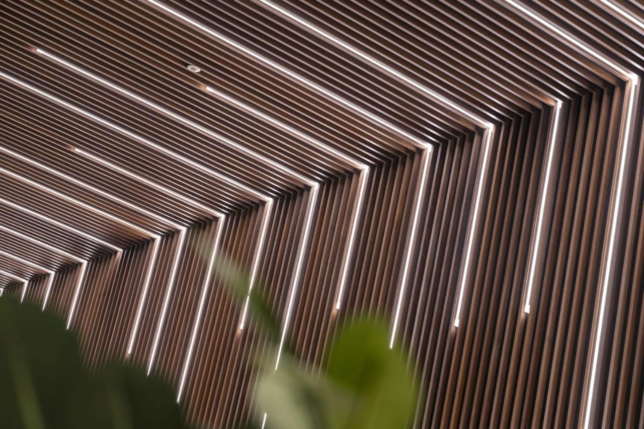 ロンドン Coppermaker Square In Stratfordアパートホテル エクステリア 写真